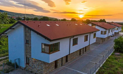 Миниатюра 10